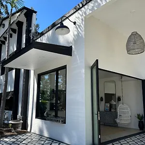 2* Motel Maingate